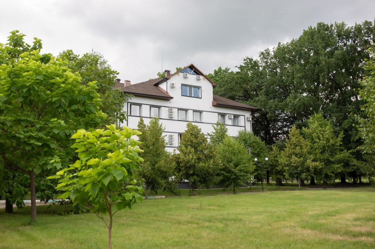 Hotel Aquadar Manʼkivka Exterior foto